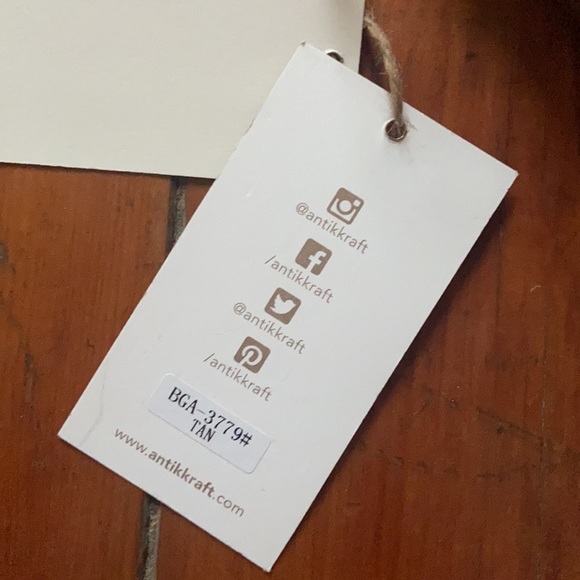 Antik Kraft 👜 Anthropologie Vegan Leather & Shearling Crossbody Flap Bag NWT - Picture 6 of 15